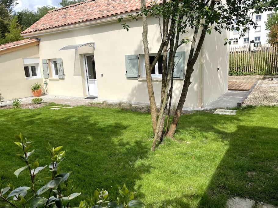 Petite Maison Avec Jardin Au Calme Floirac  Εξωτερικό φωτογραφία