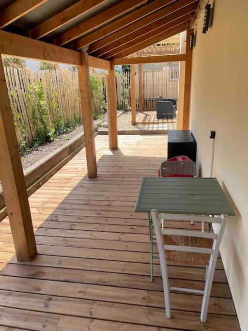 Petite Maison Avec Jardin Au Calme Floirac  Εξωτερικό φωτογραφία