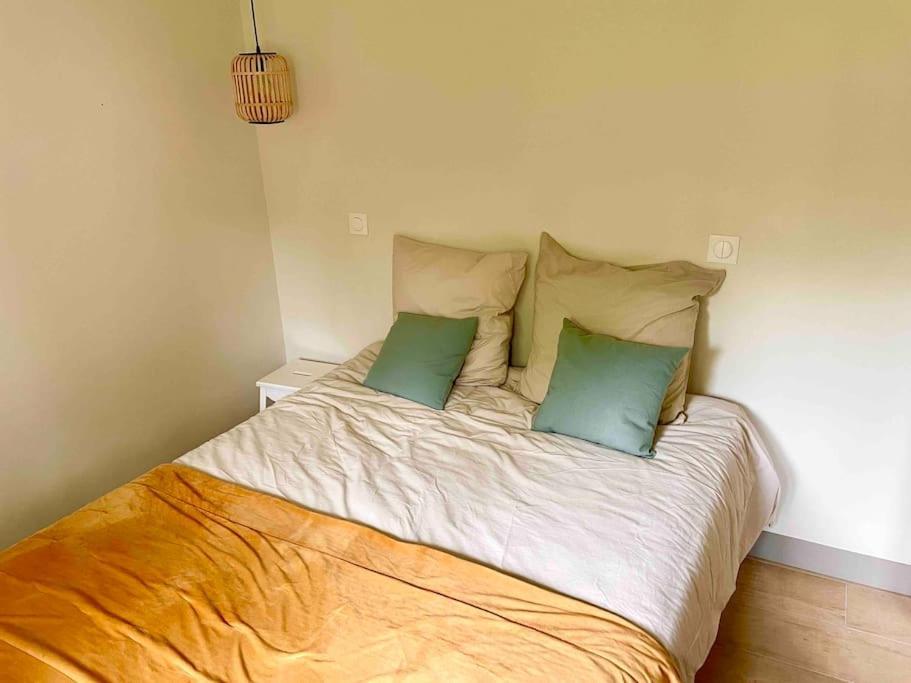 Petite Maison Avec Jardin Au Calme Floirac  Εξωτερικό φωτογραφία
